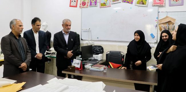 توقف مدرک‌گرایی، به‌روزرسانی آموزش‌ها و سرمایه‌گذاری در صنعت پوشاک و غذا شد