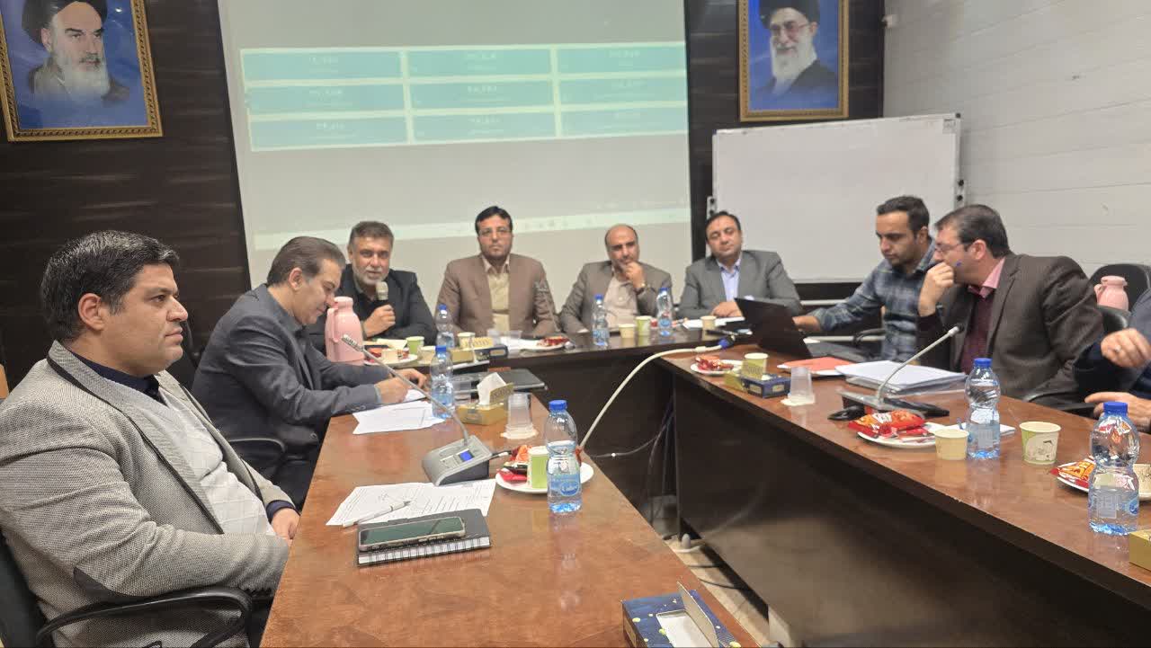 📰یزد پیشتاز در اجرای طرح‌های مسکن ملی؛ ثبت‌نام بیش از ۲۲ هزار نفر در طرح جوانی جمعیت و تحویل ۵ هزار واحد تا دهه فجر