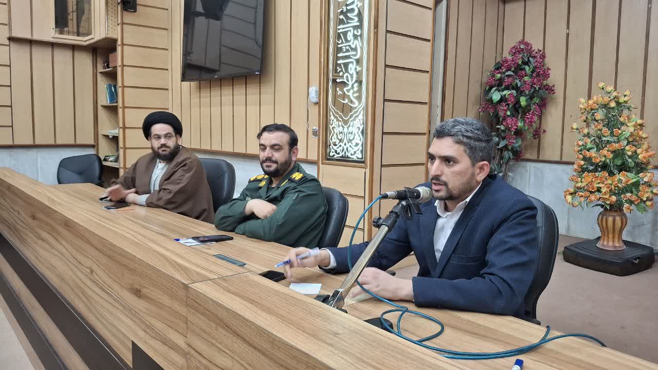 ✨️برگزاری گردهمایی مداحان یزد با محوریت طرح «زندگی با آیه‌ها» و بررسی رویدادهای اخیر کشور